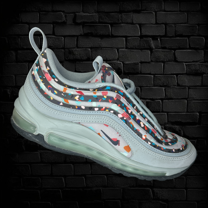 Nike AirMax 97 Ultra 17’ Confetti Size 5